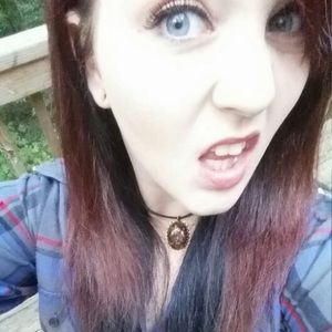 Meet your Posher, Niki